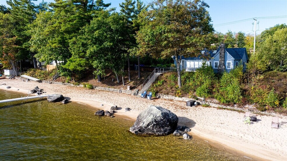 Building Photo - 701 Sebago Rd