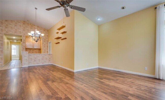 Building Photo - 8164 Sedona Sunset Dr
