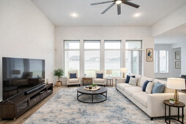 Building Photo - 3011 Hbr Spg Wy