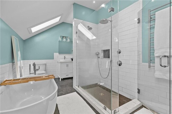 Building Photo - 20 Borden Farm Rd