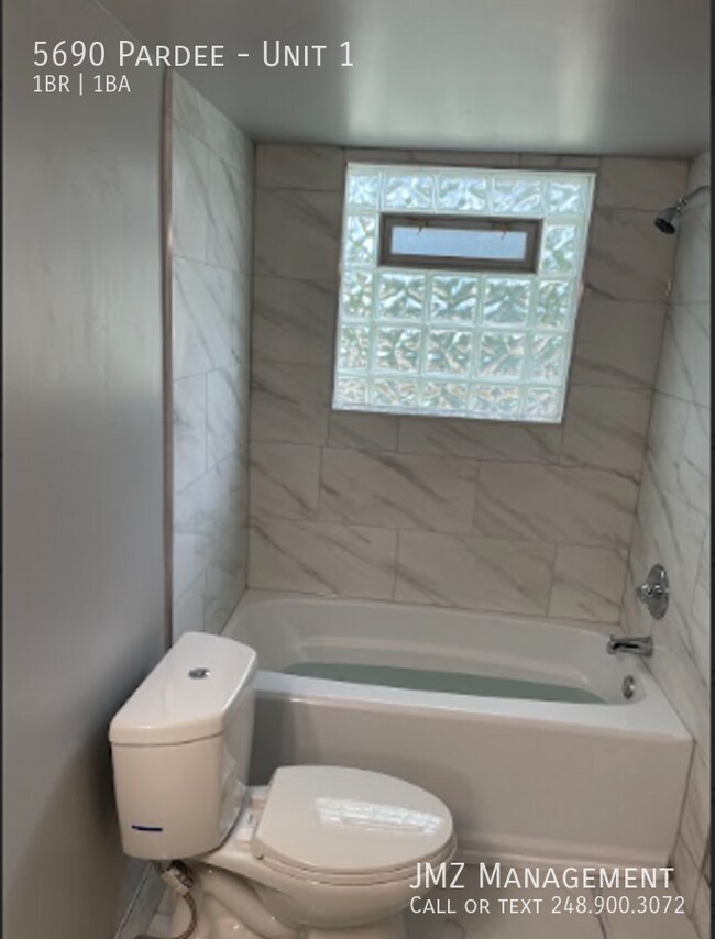 Building Photo - 5690 Pardee-Unit 1