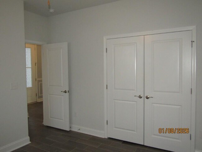 Building Photo - 1003 Oak Marsh Ln