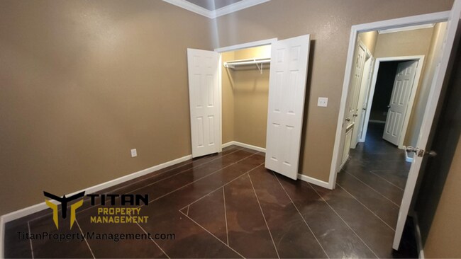 Building Photo - Cute 2 bed/2 bath house