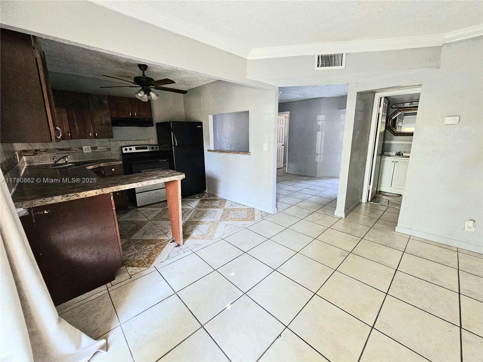 Building Photo - 2629 NW 60th Way