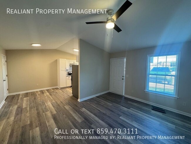 Building Photo - 304 Parker Pl