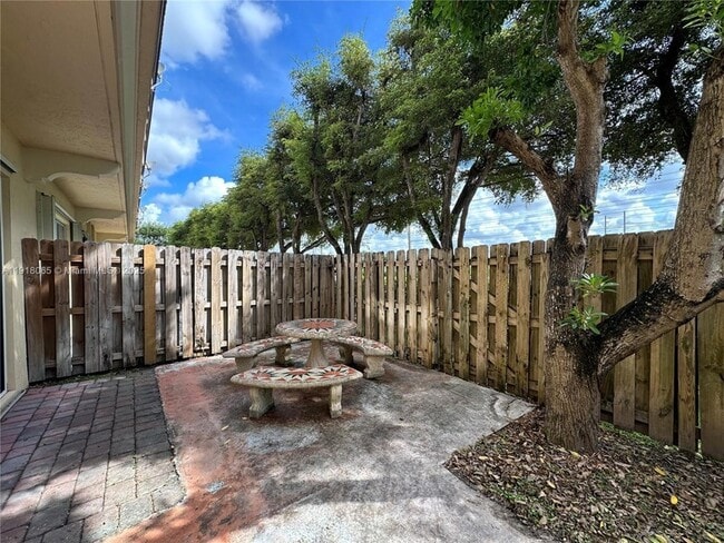 Building Photo - 13261 SW 127th Ct