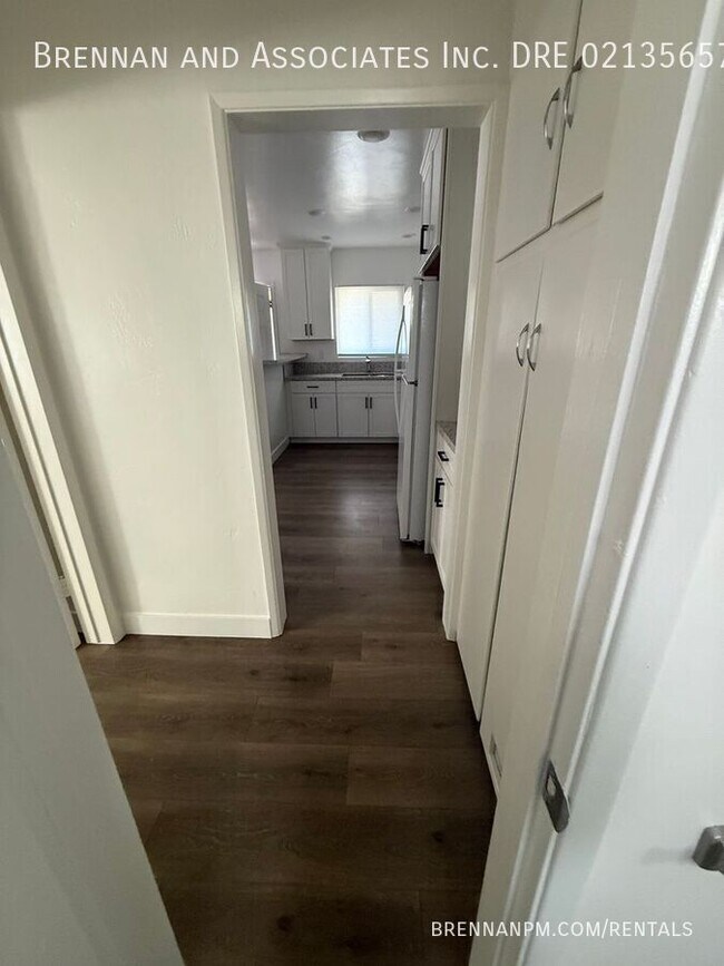 Building Photo - 4209-4221 3rd Avenue-4217