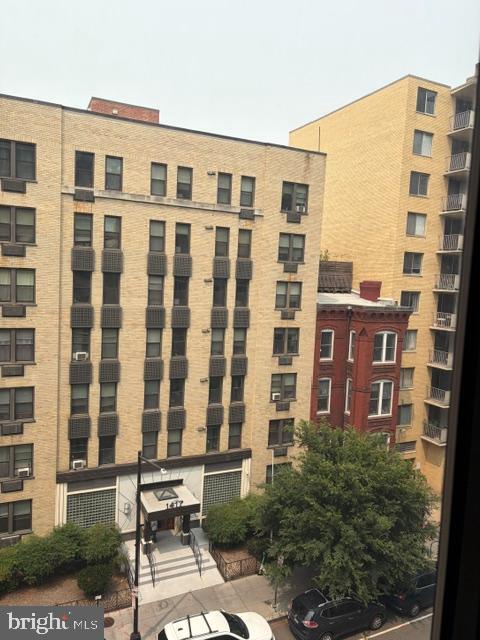 Building Photo - 1420 N St NW