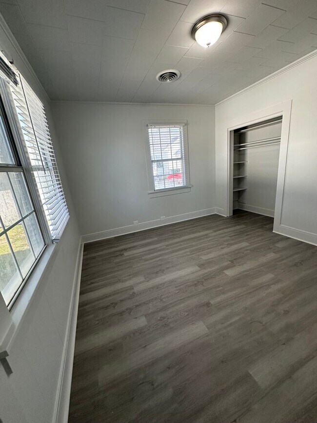 Building Photo - Luxury in Lockport-Newly Remodelled 4 Bedroom 2 Bath- $500 move in special!