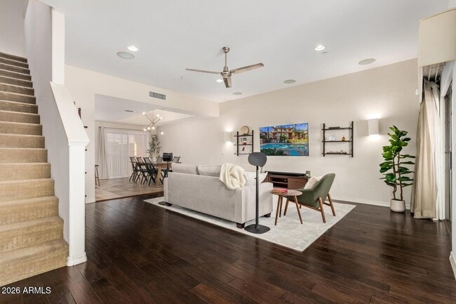 Building Photo - 6940 E Cochise Rd