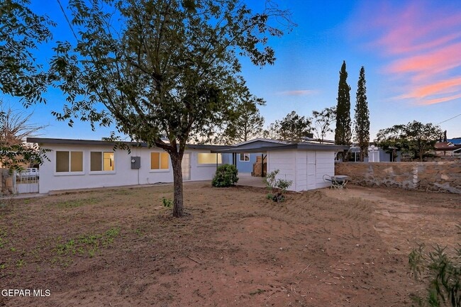 Building Photo - 6251 Arapaho Rd