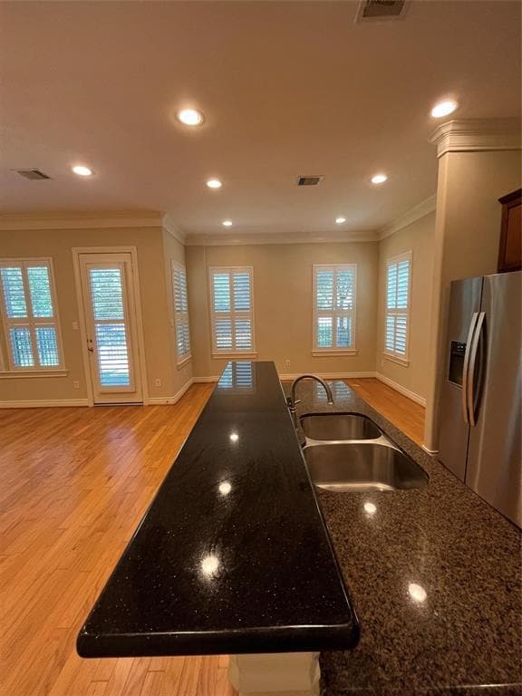 Building Photo - 2608 Cheshire Oaks Dr