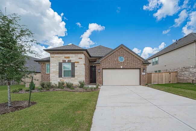 Building Photo - 2627 Clapbread Ln