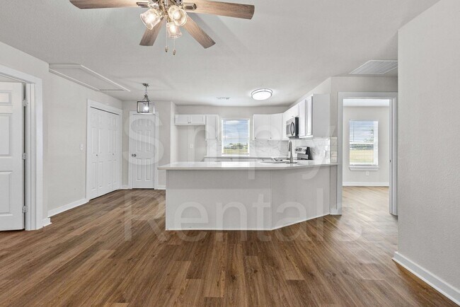Building Photo - 401 Mcilrath Rd