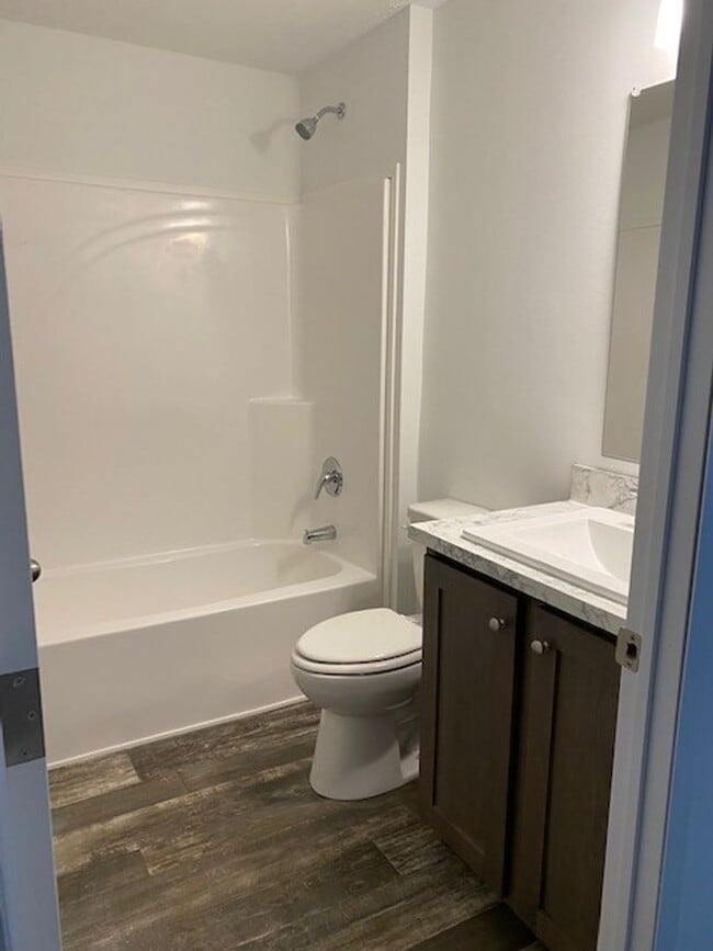 Building Photo - Lot 35