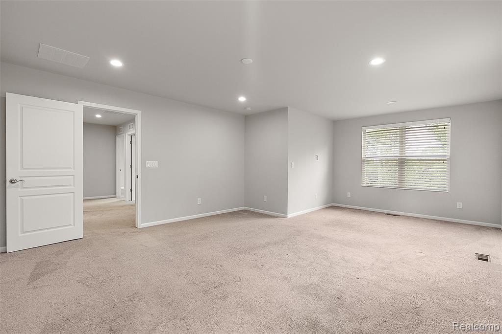 Building Photo - 31065 Tremont Ln