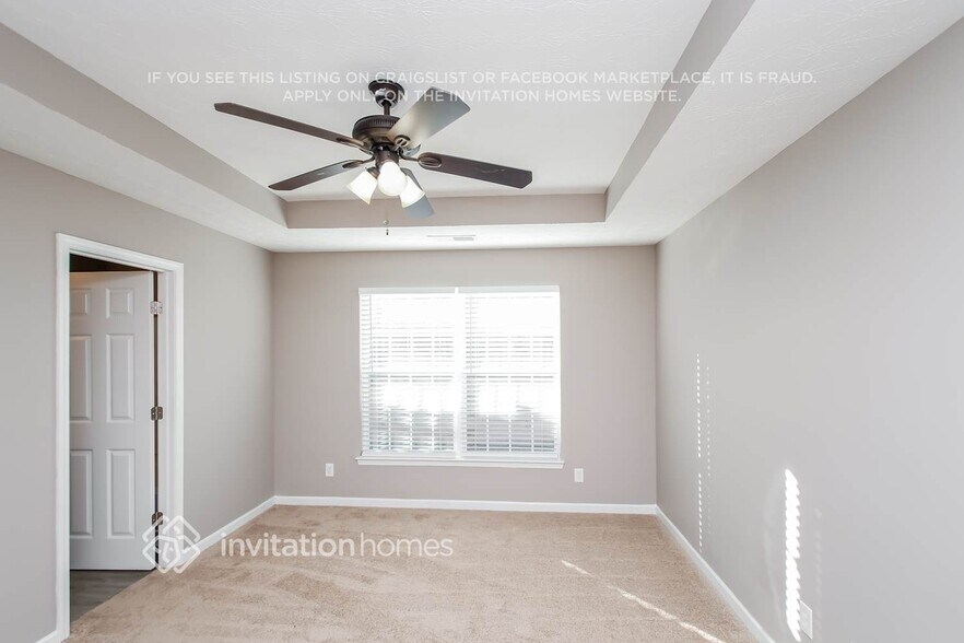 Building Photo - 232 Topaz Dr