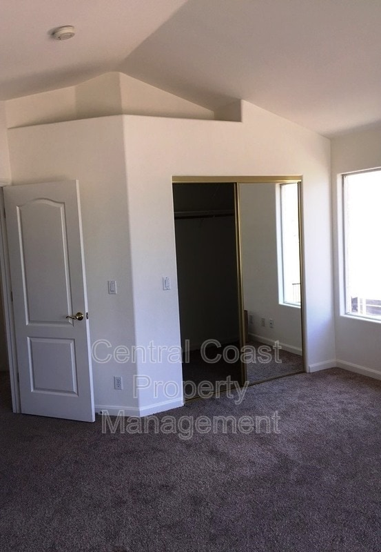 Building Photo - 19227 Sunridge Pl