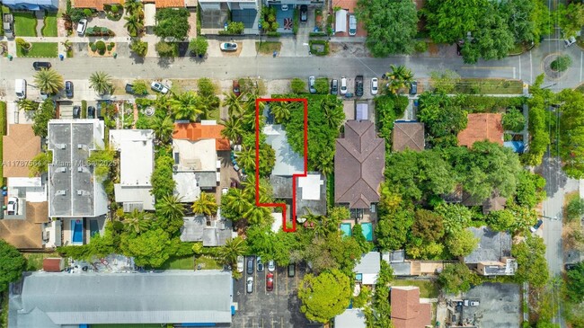 Building Photo - 2280 SW 16th Ct