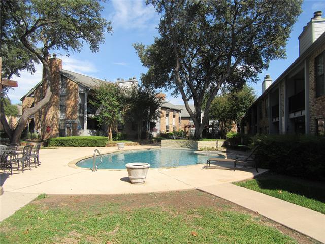 Building Photo - 15151 Berry Trail