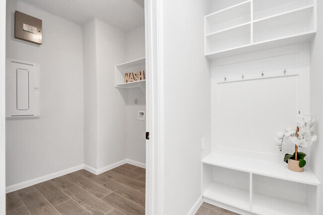 Building Photo - 19807 Palomino Pr Trl