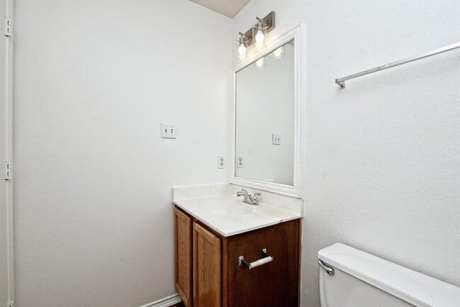 Building Photo - 1107 Rawhide Trail