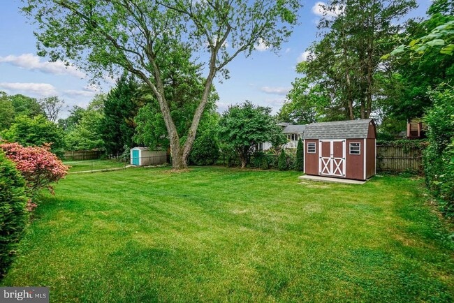 Building Photo - 11806 Seven Locks Rd