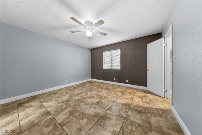 Building Photo - 6440 Bugbee Ave