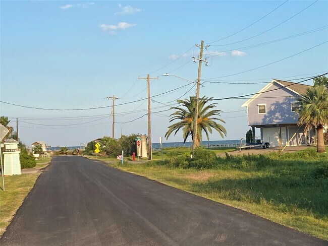 Building Photo - 1578 Railroad St