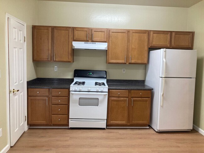 Building Photo - 12906 Merlot Dr