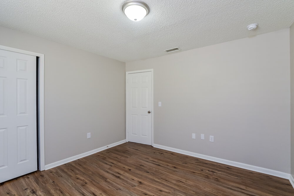 Building Photo - 936 Dora Ave
