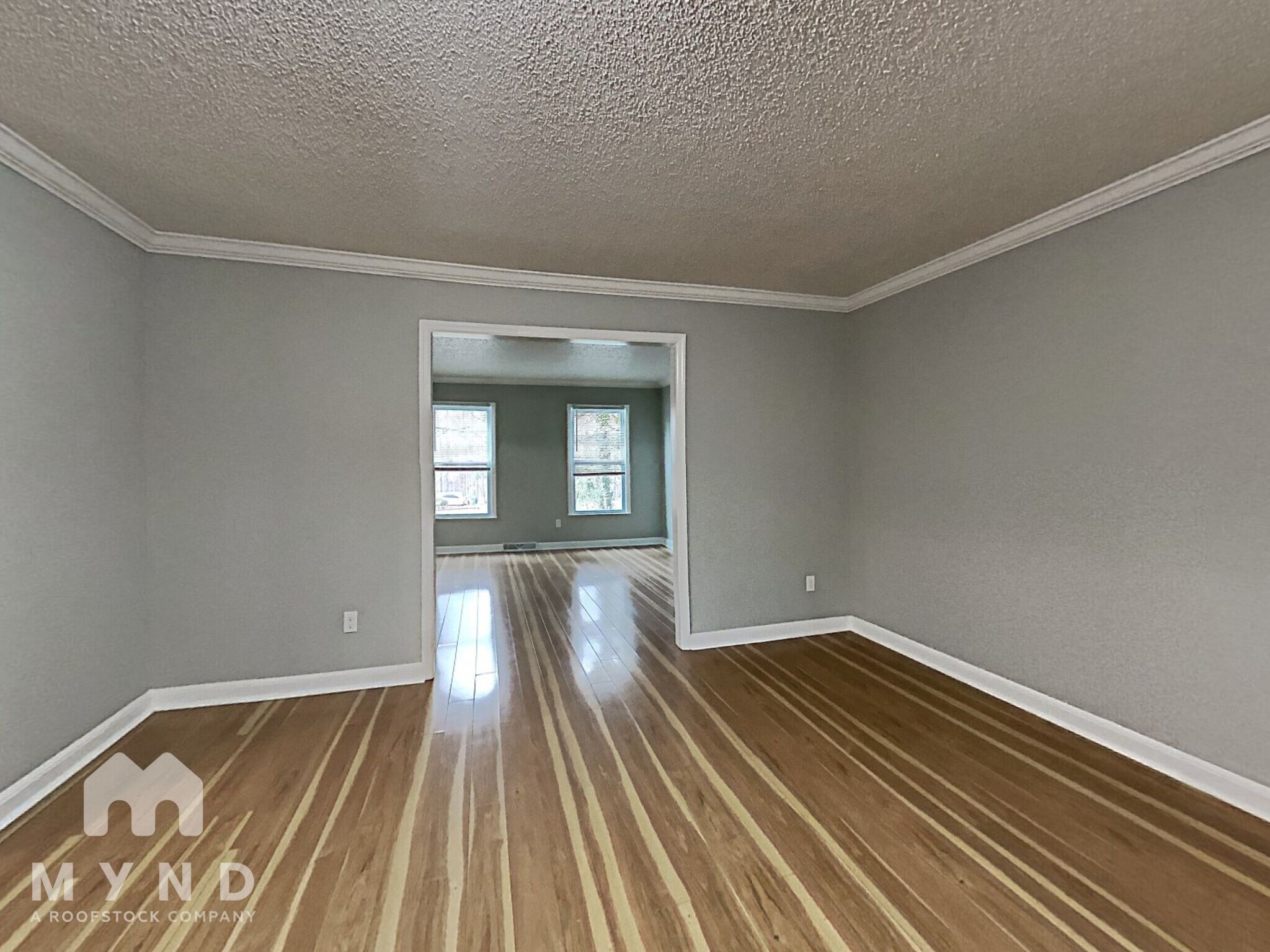 Building Photo - 10024 Fireside Ln