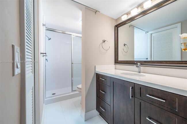 Building Photo - 3133 Coral Hills Dr