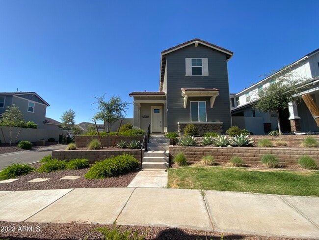 Building Photo - 21065 W Elm Way Ct
