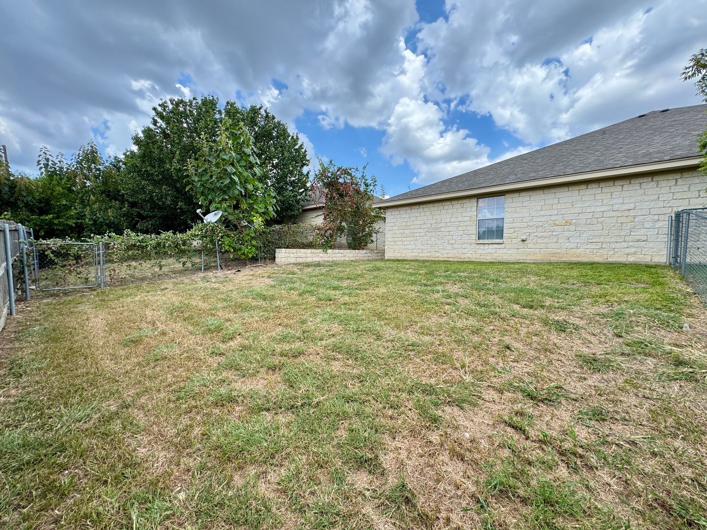 Building Photo - 1110 Powder River Dr
