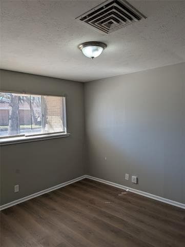 Building Photo - 2105 Forest Ave