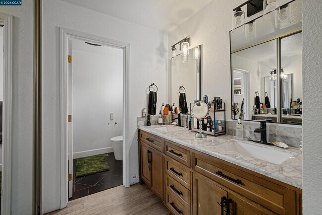 Building Photo - 500 Discovery Bay Blvd