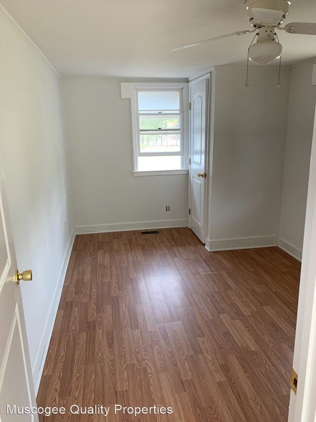 Building Photo - 3 br, 1 bath House - 618 Thomaston Hwy 19 ...