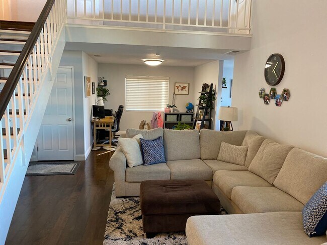 Building Photo - Comfort with 3BR, 2.5BA Home with 1,444 Sq Ft in Vallejo
