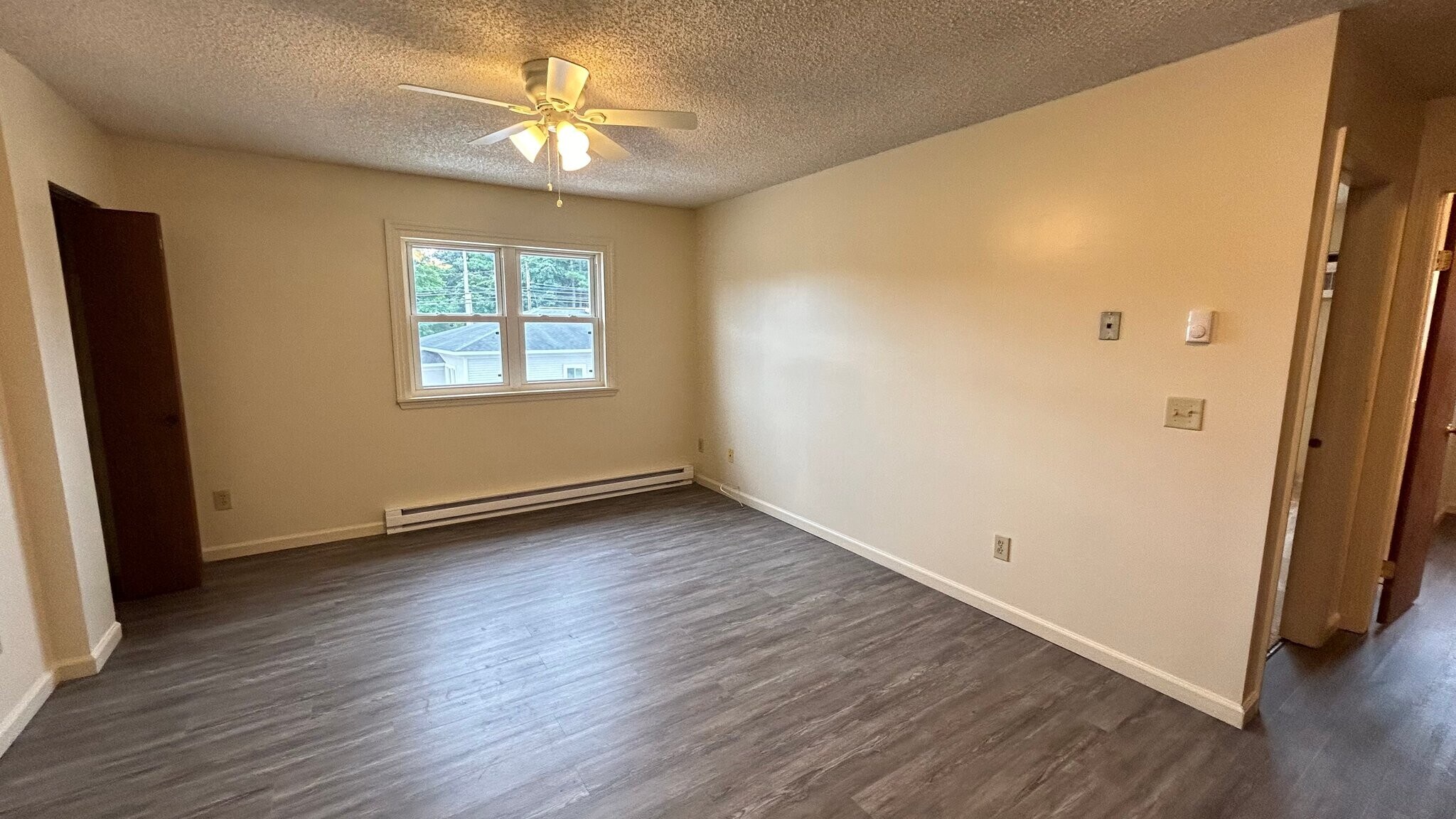 Building Photo - 3736 Carman Rd