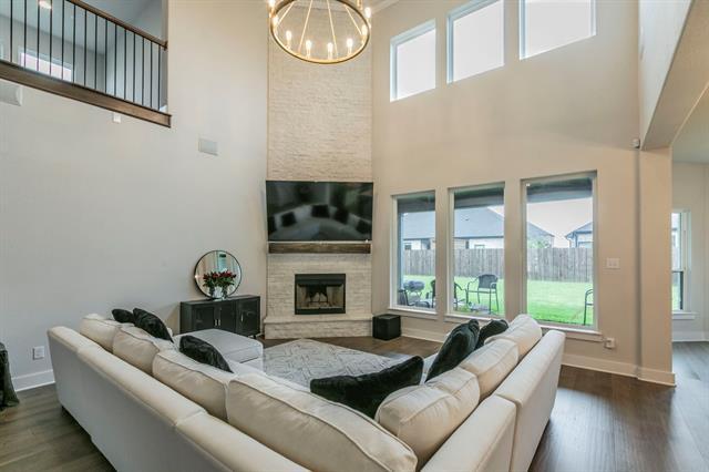 Building Photo - 2104 Palafox Dr