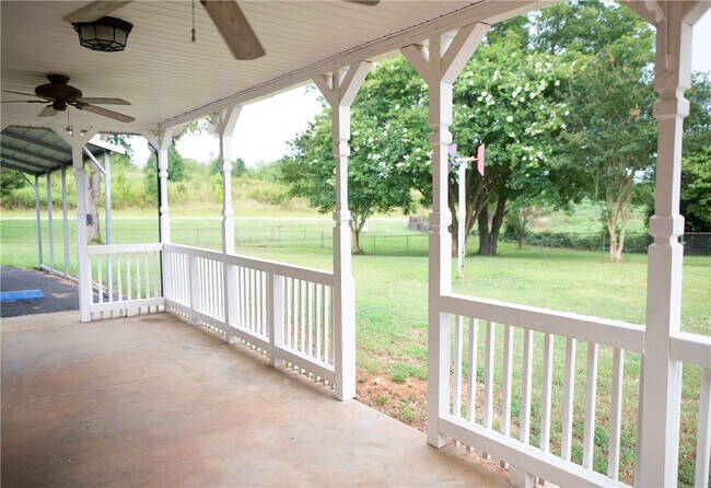 Building Photo - 1251 SC-59