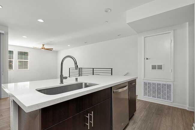 Building Photo - 2058 Quartet Loop