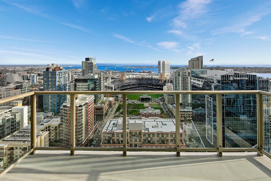 Building Photo - 800 The Mark Ln