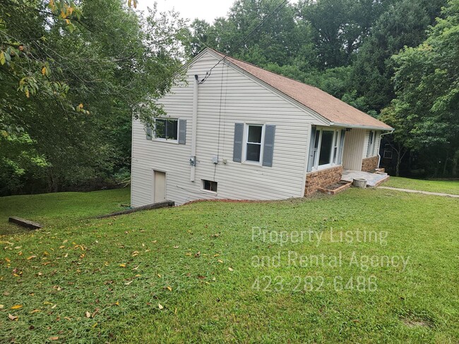 Building Photo - House for rent, Kingsport, TN