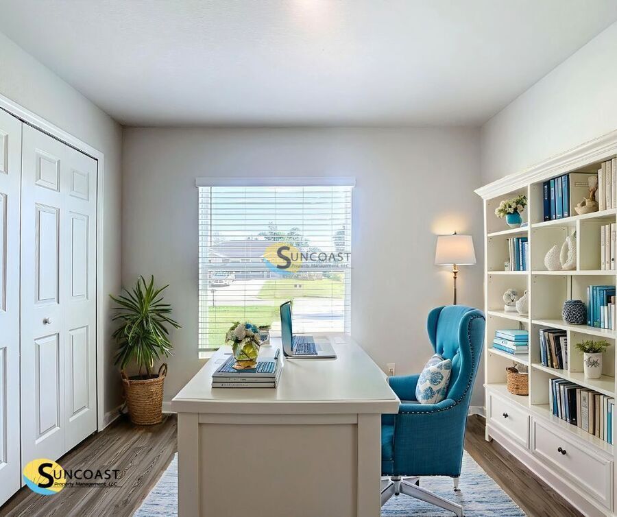 Building Photo - 6357 Spinnaker Blvd