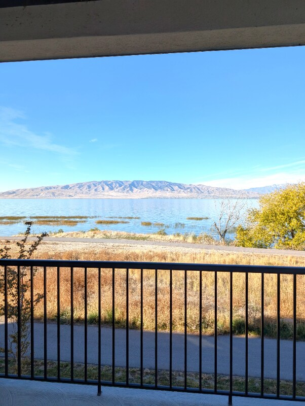 Building Photo - 701 N 380 W