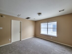 Building Photo - 8106 Arrington Forest Ln