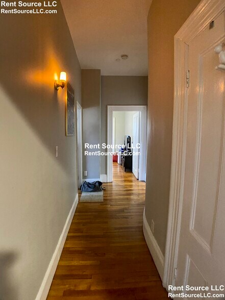 Building Photo - 271 Highland Ave