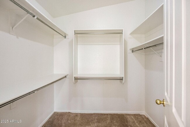 Building Photo - AVAILABLE NOW IN GREAT AVONDALE LOCATION!!!